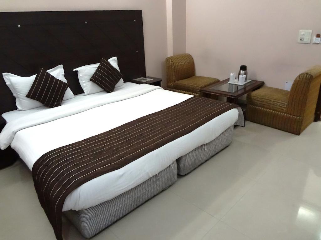 Hotel Kyron Deli Quarto foto